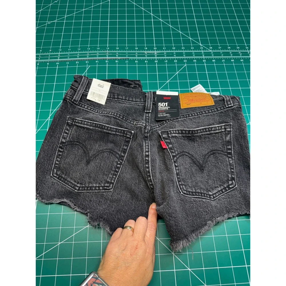 Levis 501 Original Shorts Womens 26 Washed Black High Rise Stretch Denim Cutoffs